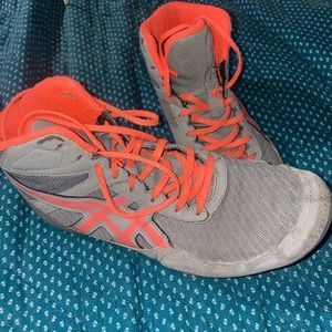 ASICS wrestling shoes men's size 9